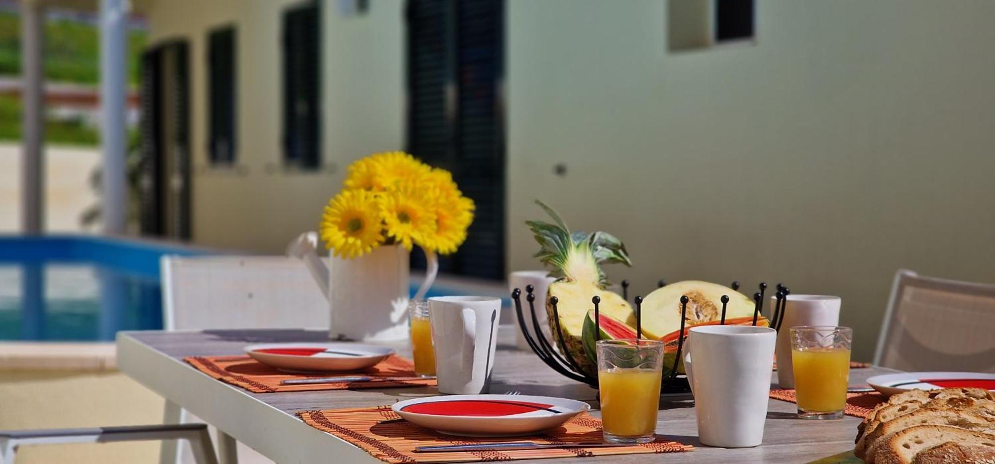 Casa Eleanor By Lovelystay Calheta  Exterior photo